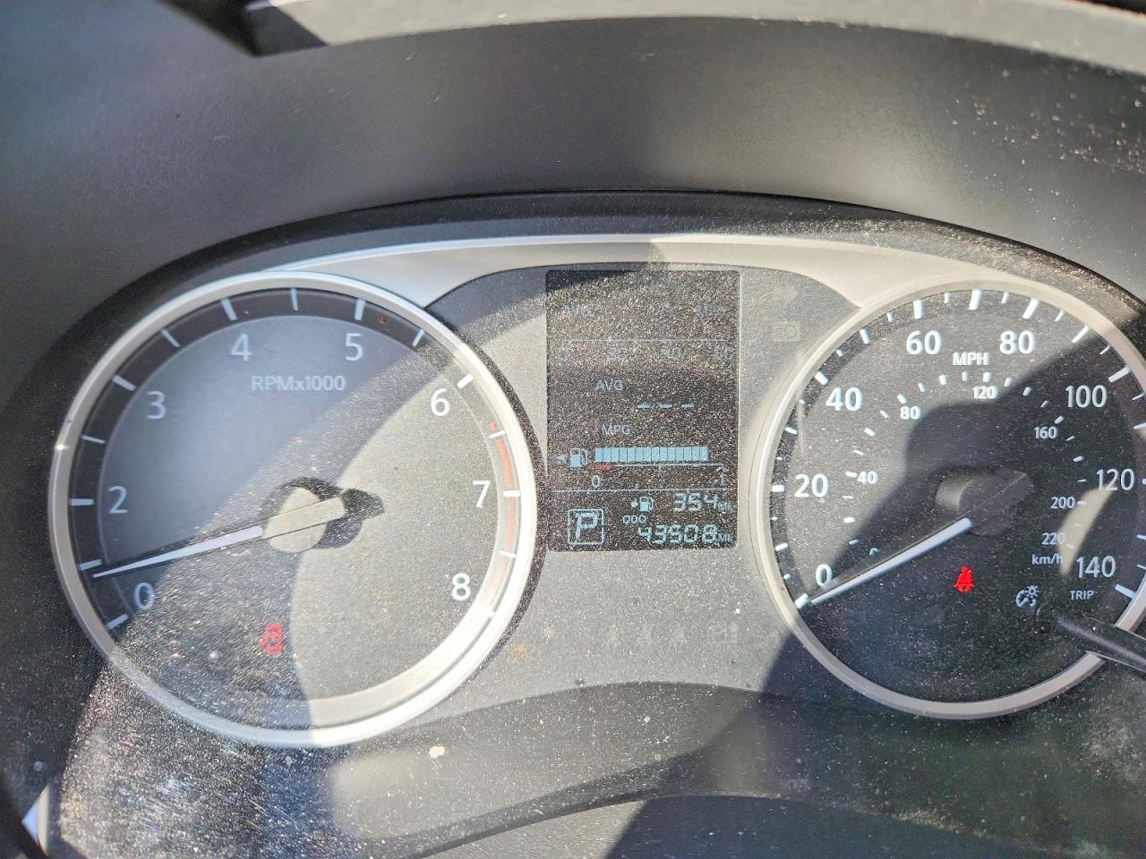 Nissan Versa S