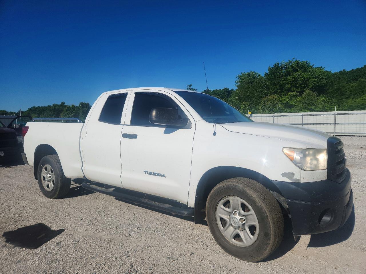 Toyota Tundra Double Cab Sr5