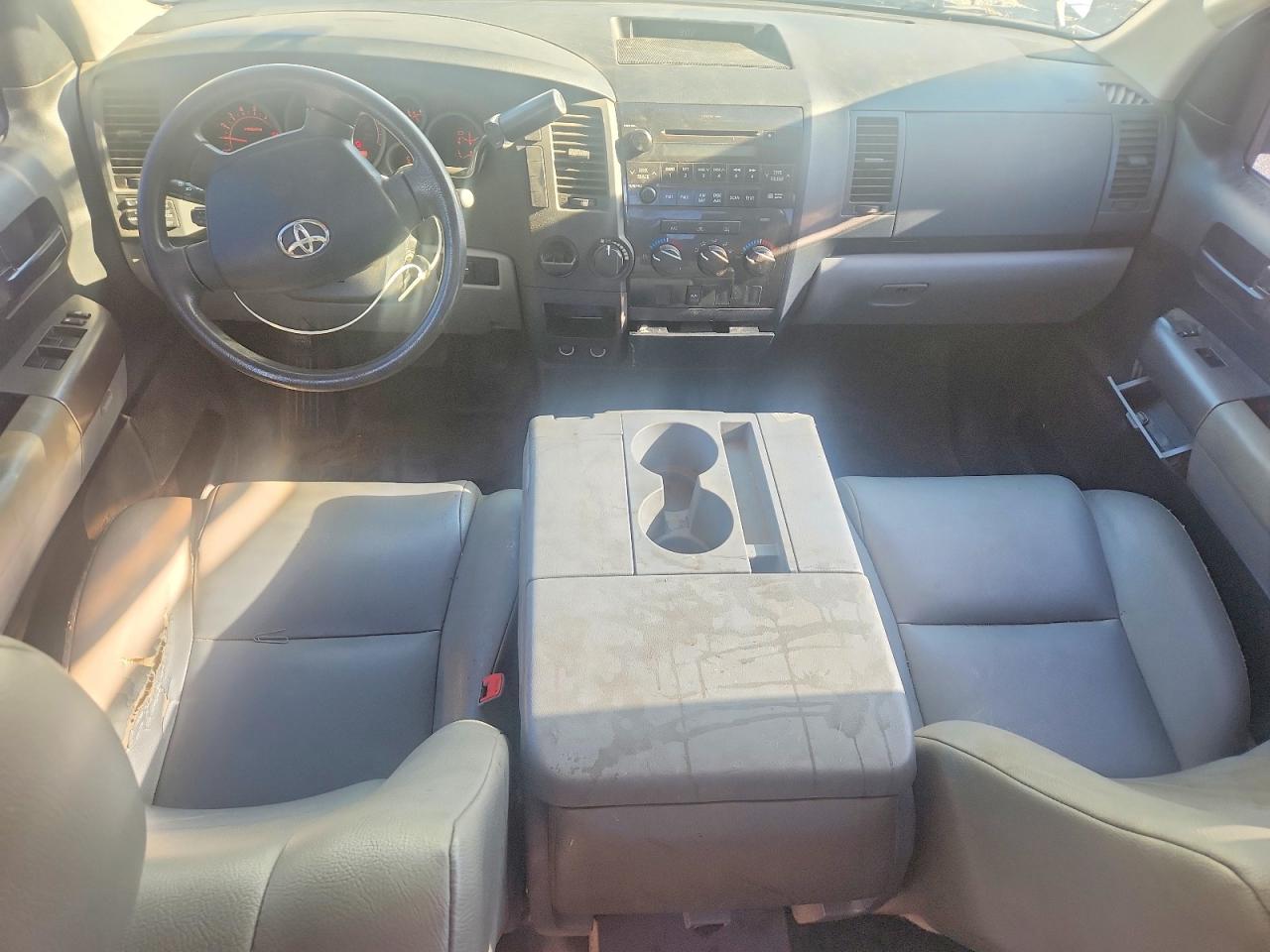 Toyota Tundra Double Cab Sr5