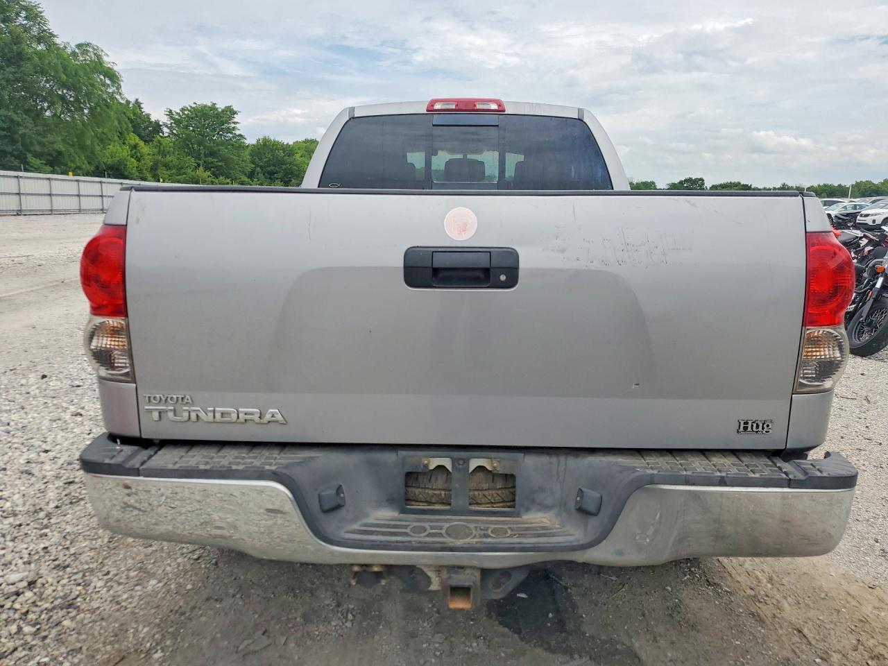 Toyota Tundra Double Cab Sr5