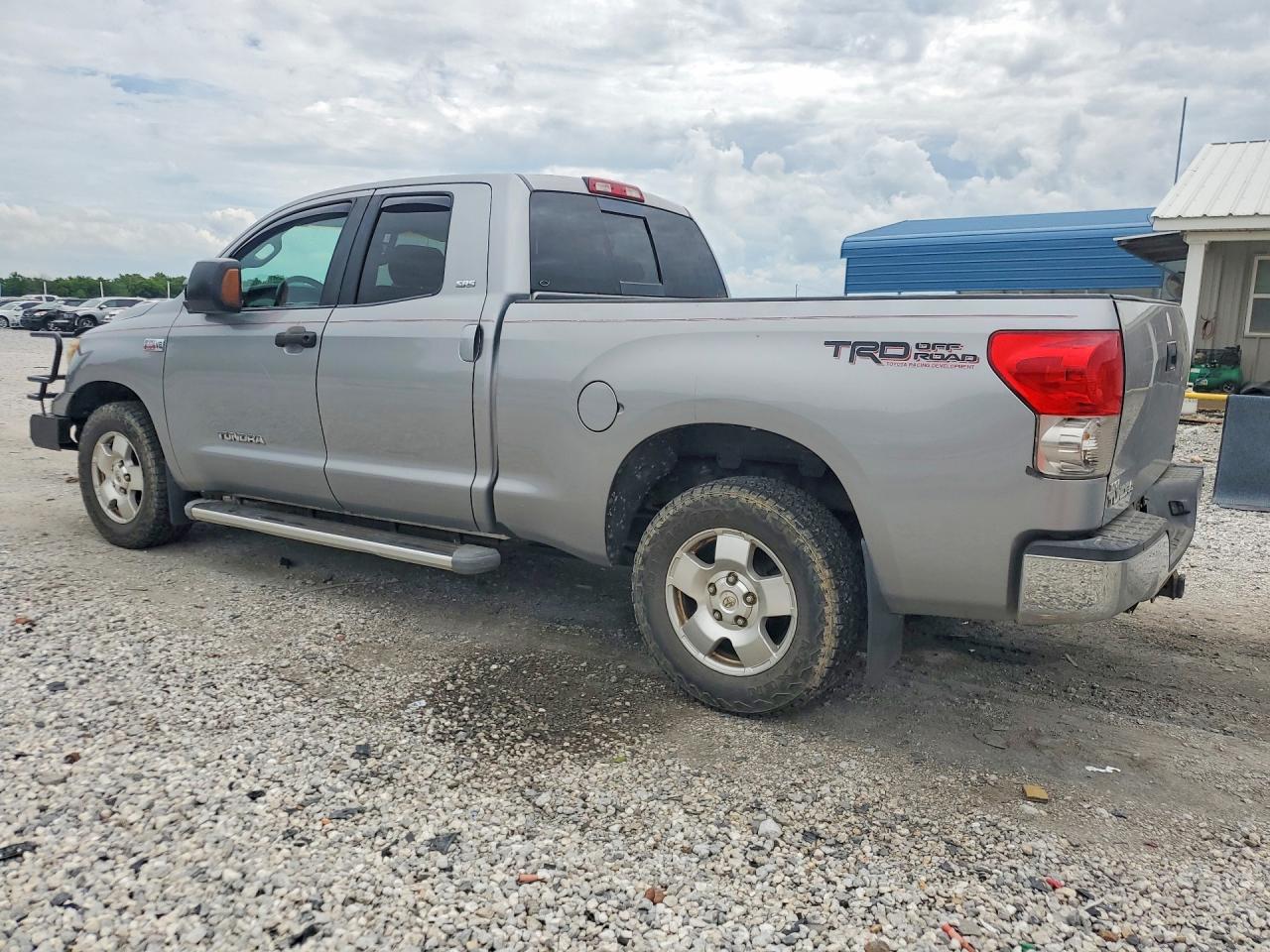 Toyota Tundra Double Cab Sr5