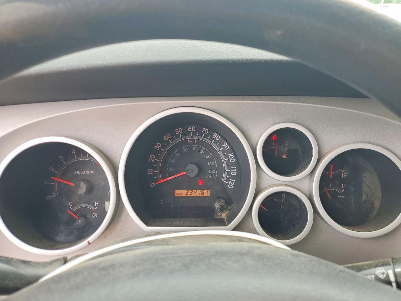 Toyota Tundra Double Cab Sr5