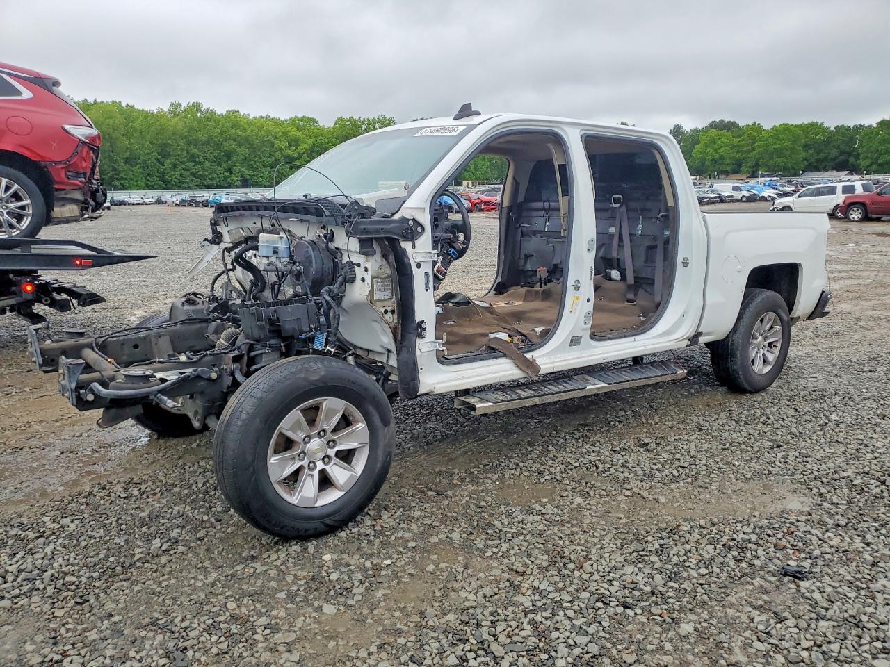 Salvage Chevrolet Silverado Image