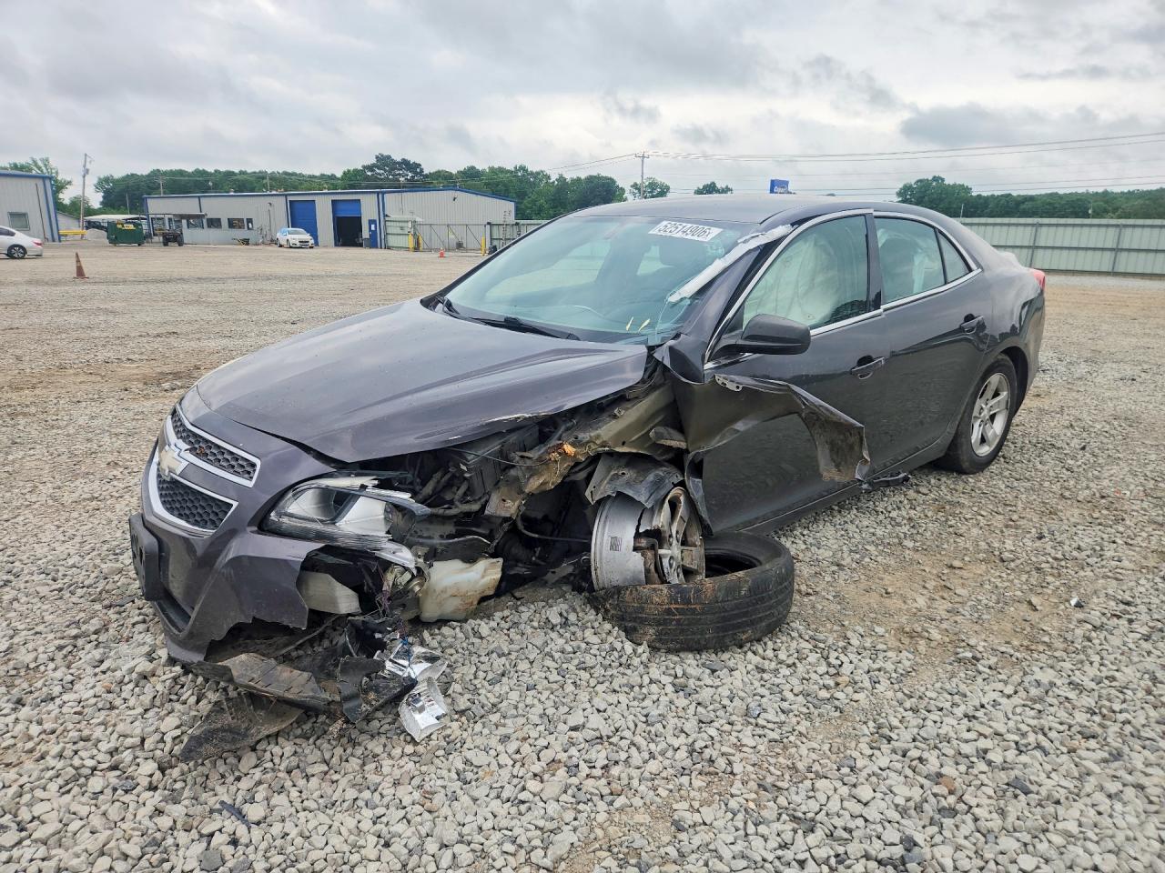 Salvage Chevrolet Malibu Image