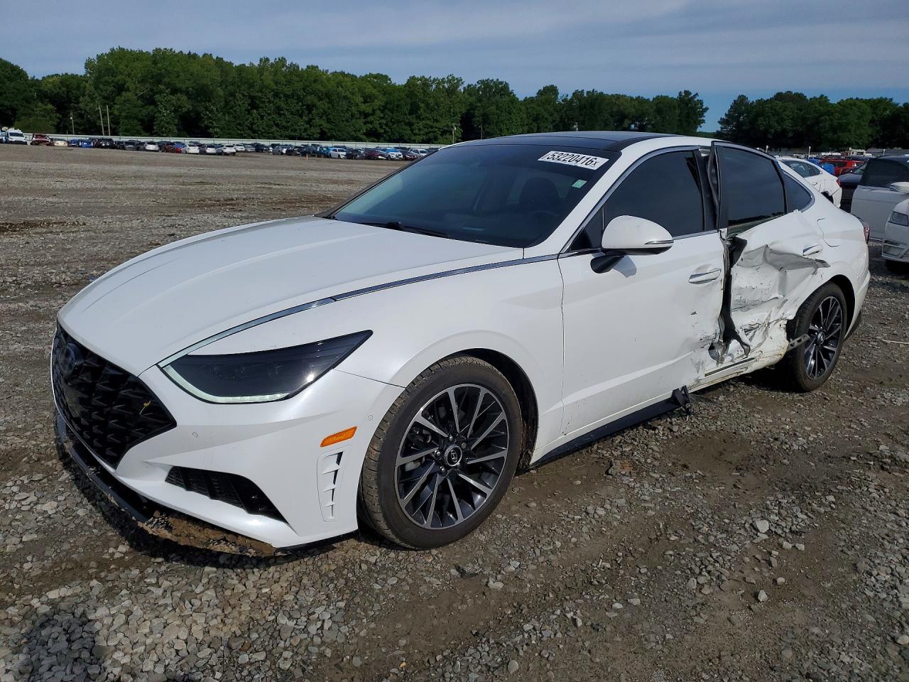 Salvage Hyundai SONATA Image