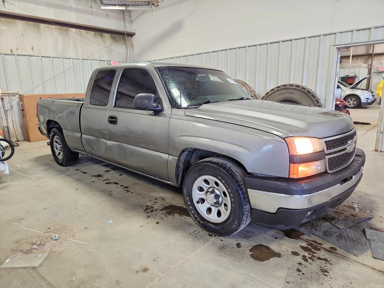 Chevrolet Silverado C1500