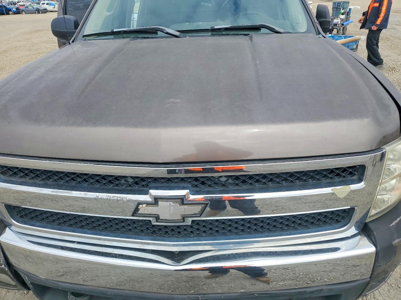 Chevrolet Silverado C1500 Crew Cab