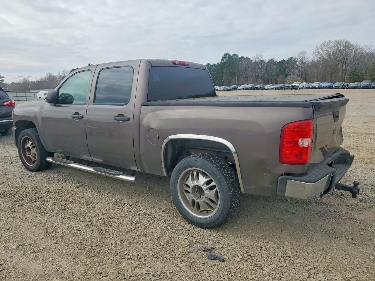 Chevrolet Silverado C1500 Crew Cab