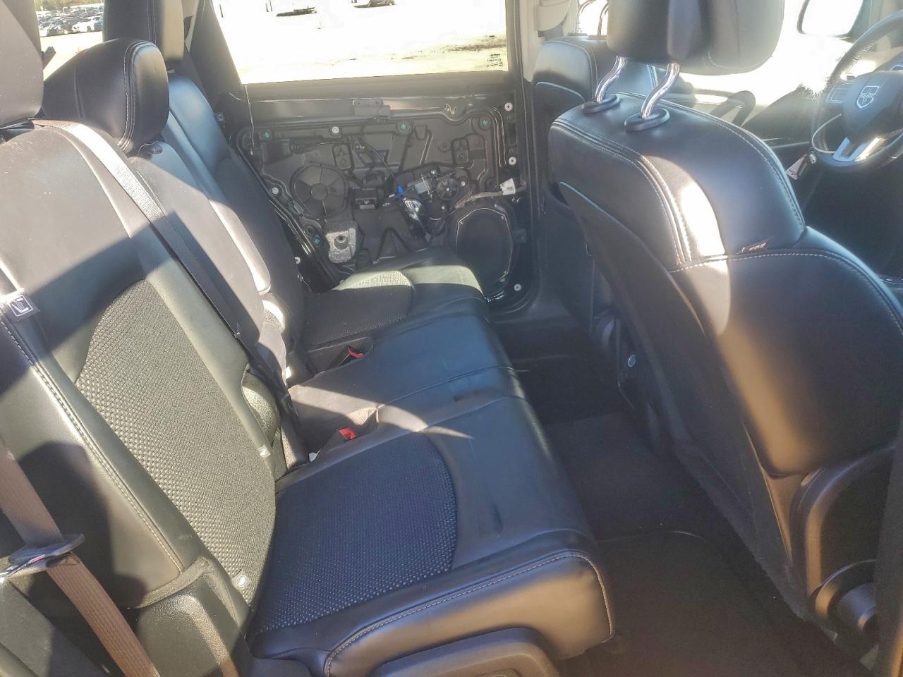 Dodge Journey Crossroad