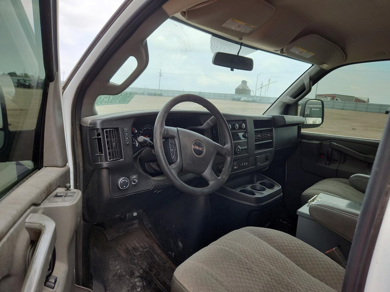 GMC Savana G2500