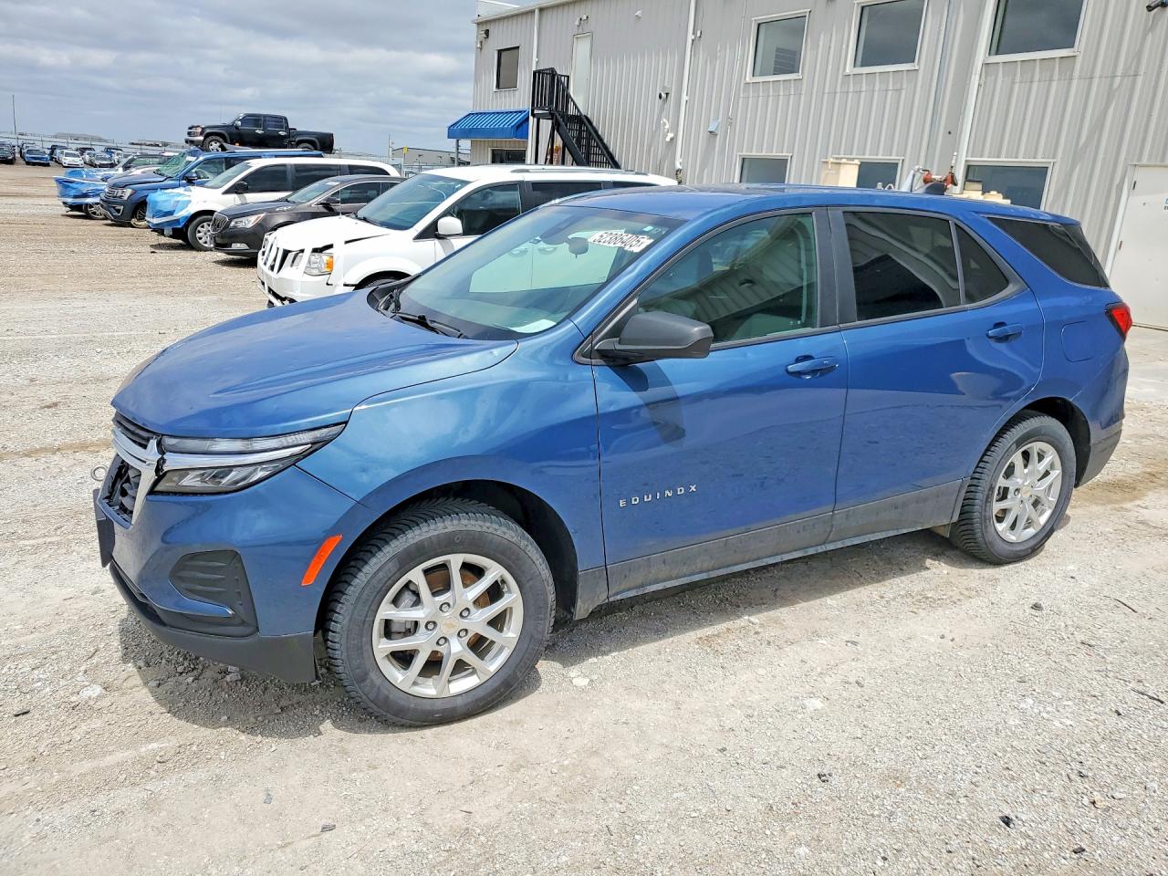 Salvage Chevrolet Equinox Image