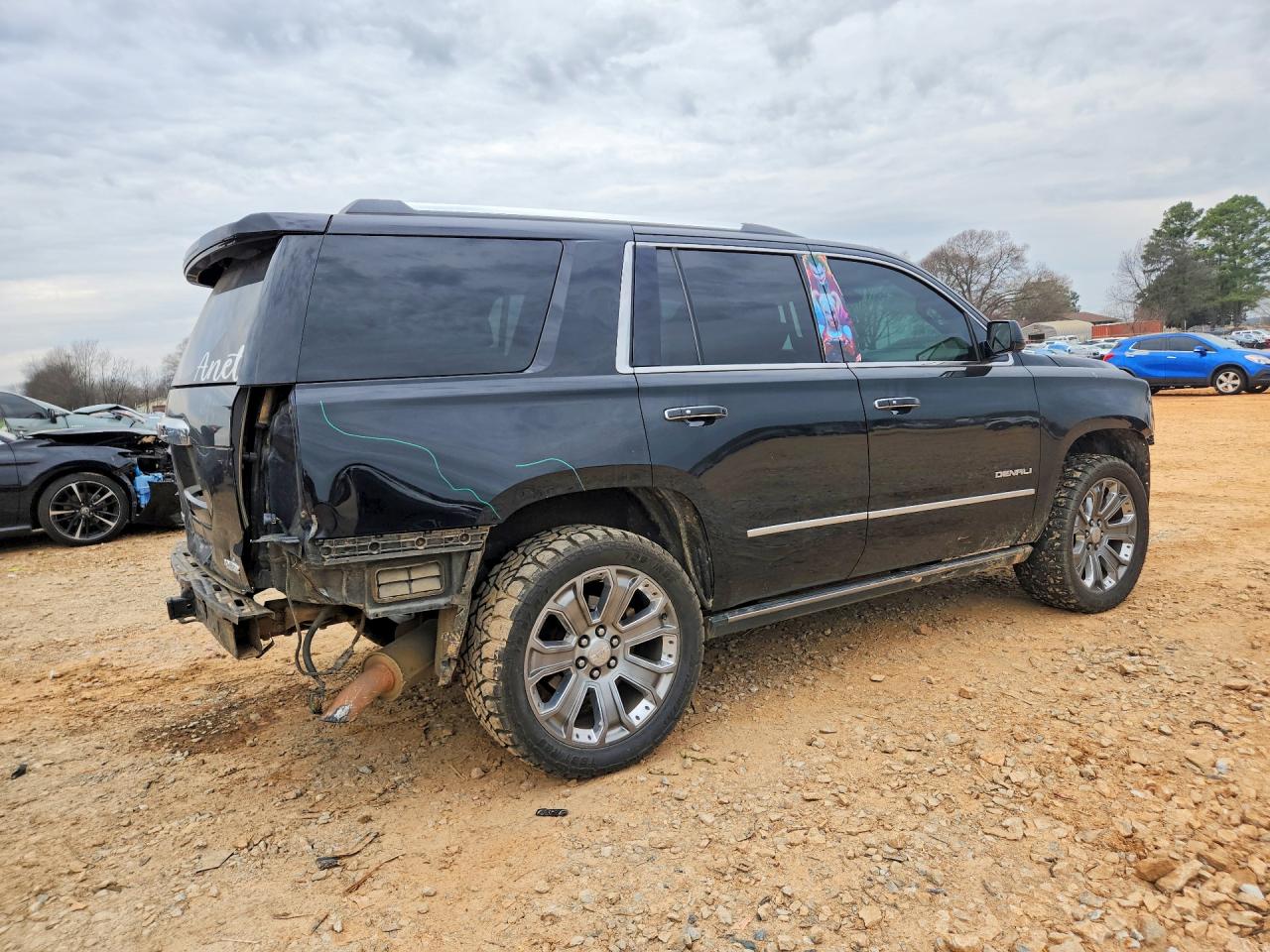 GMC Yukon Denali