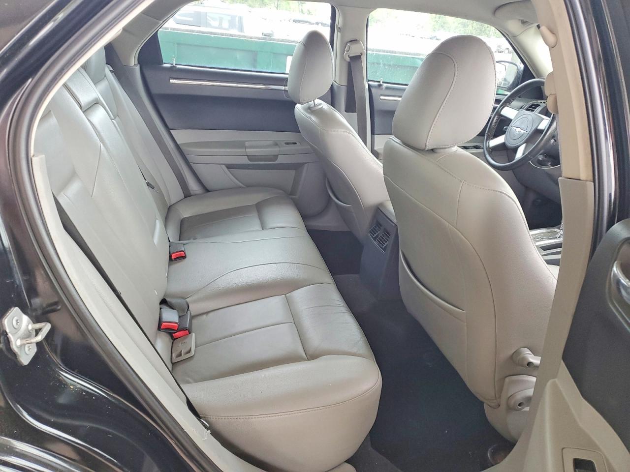 Chrysler 300 Touring