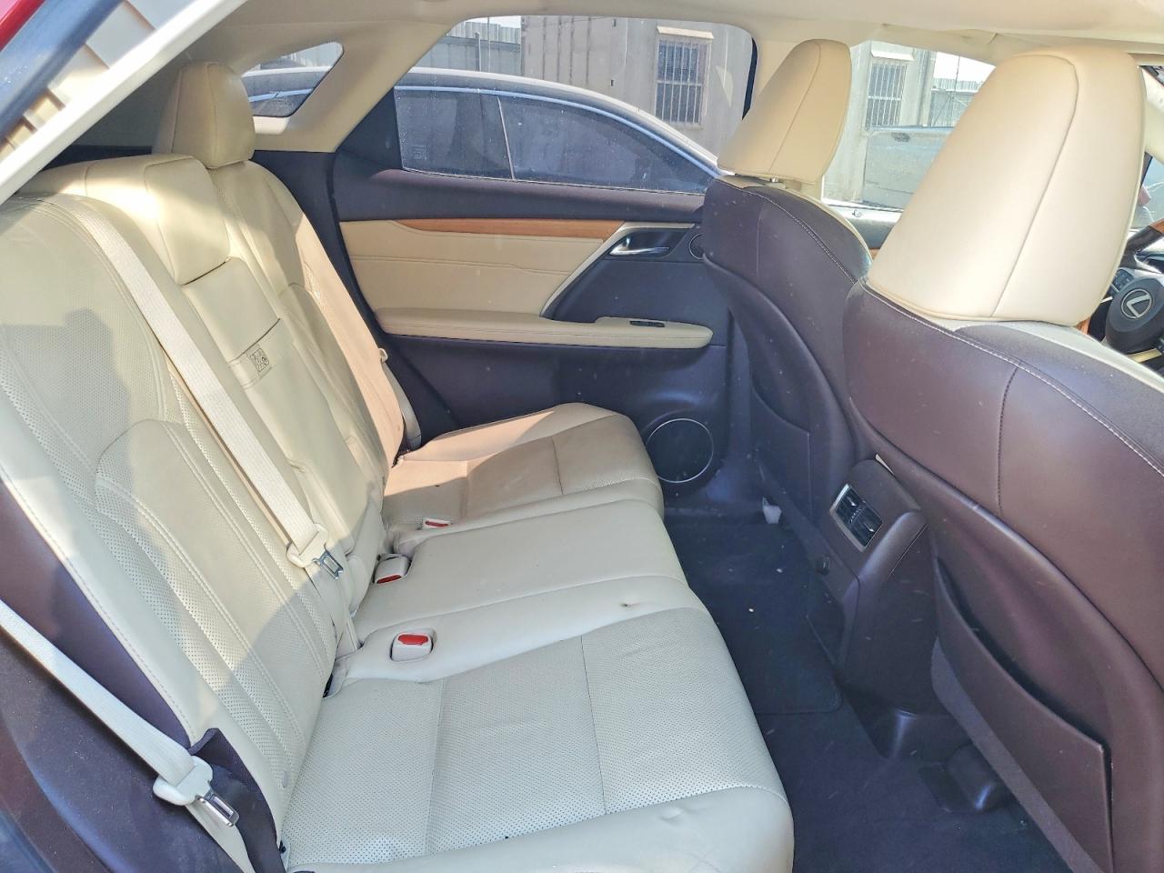 Lexus RX Base