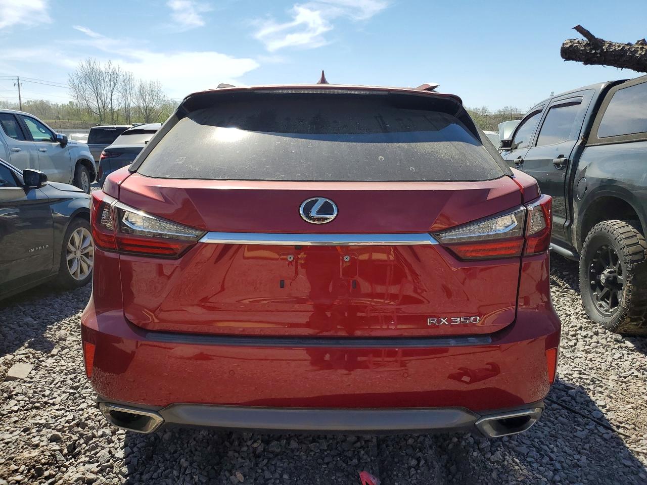 Lexus RX Base