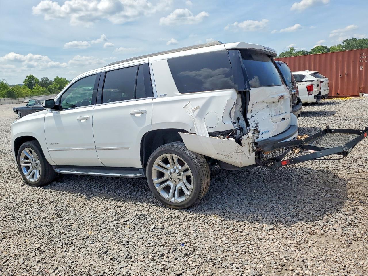 GMC Yukon Slt