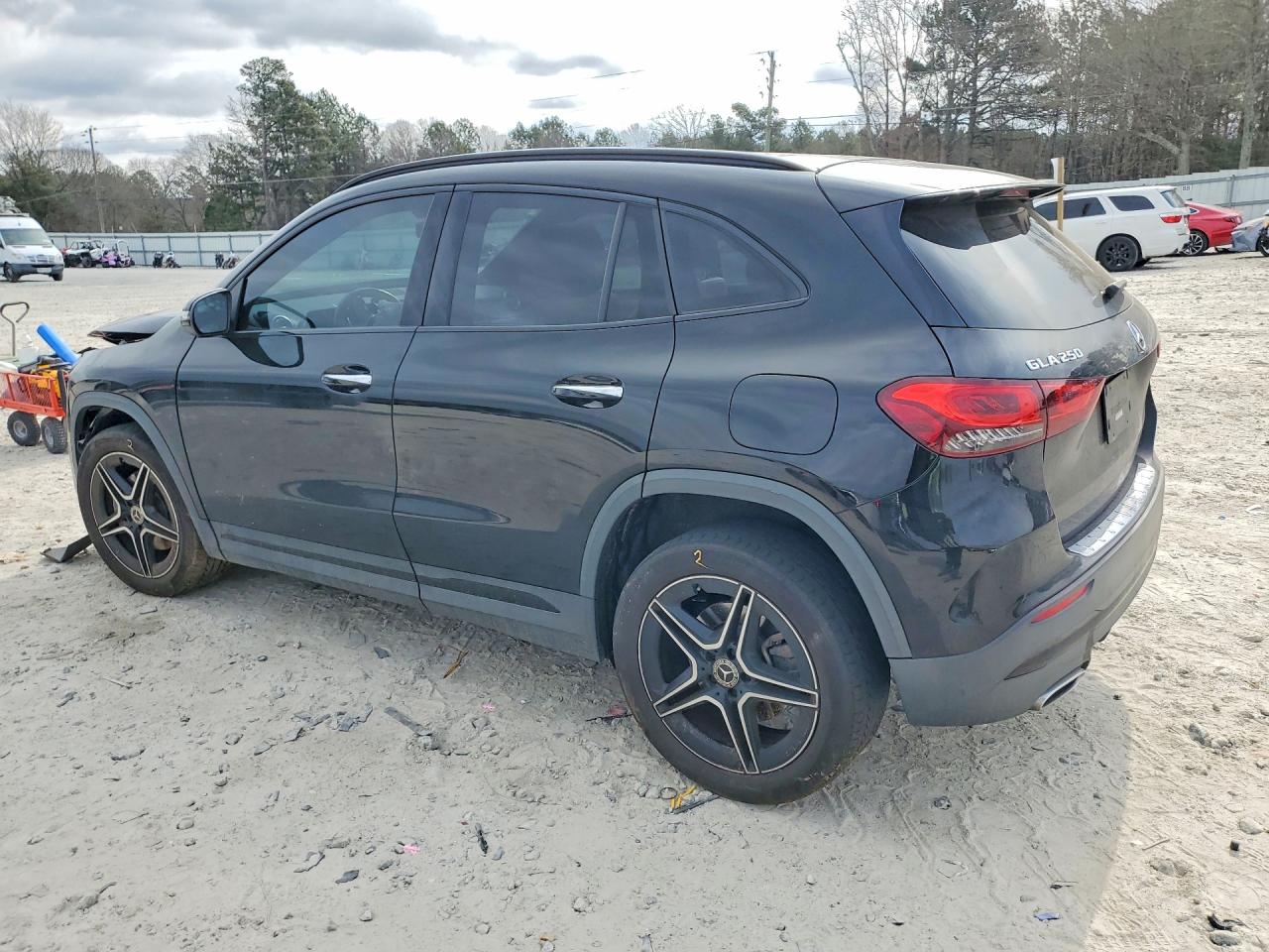 Mercedes-Benz GLA 250