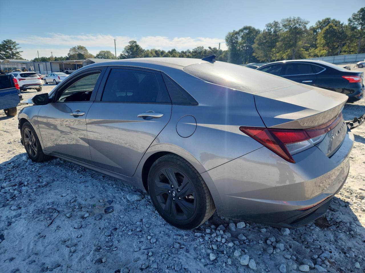 Hyundai ELANTRA Sel