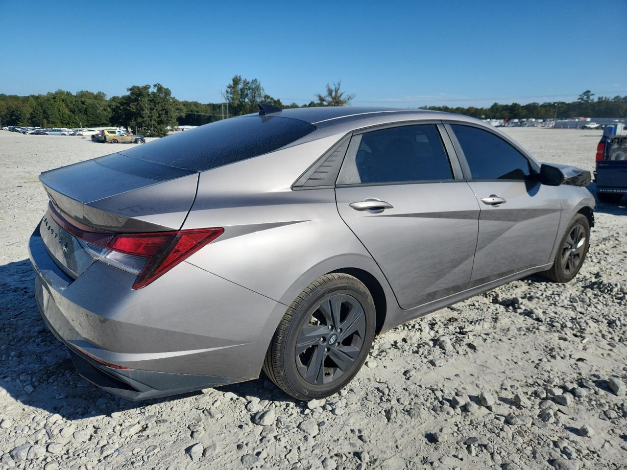 Hyundai ELANTRA Sel