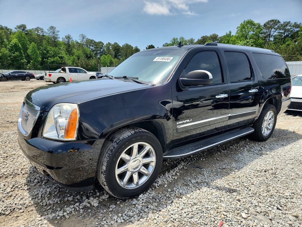 Salvage GMC Yukon Image
