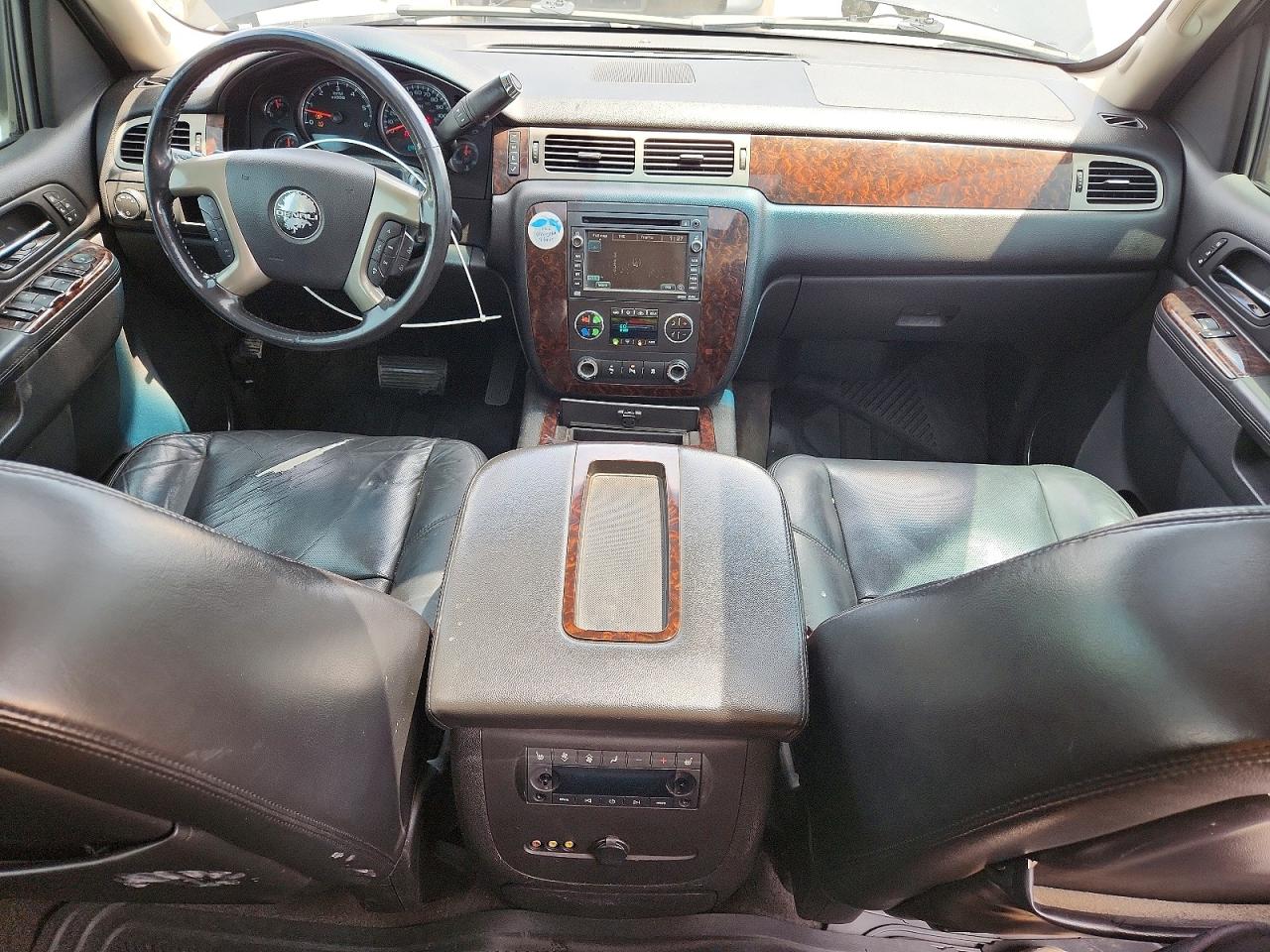 GMC Yukon Denali