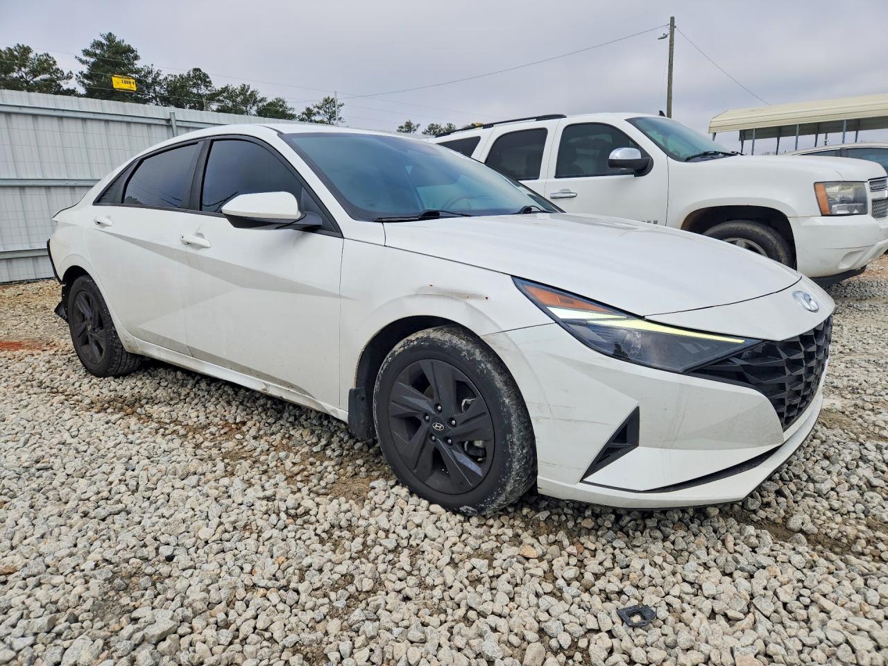 Hyundai ELANTRA Sel