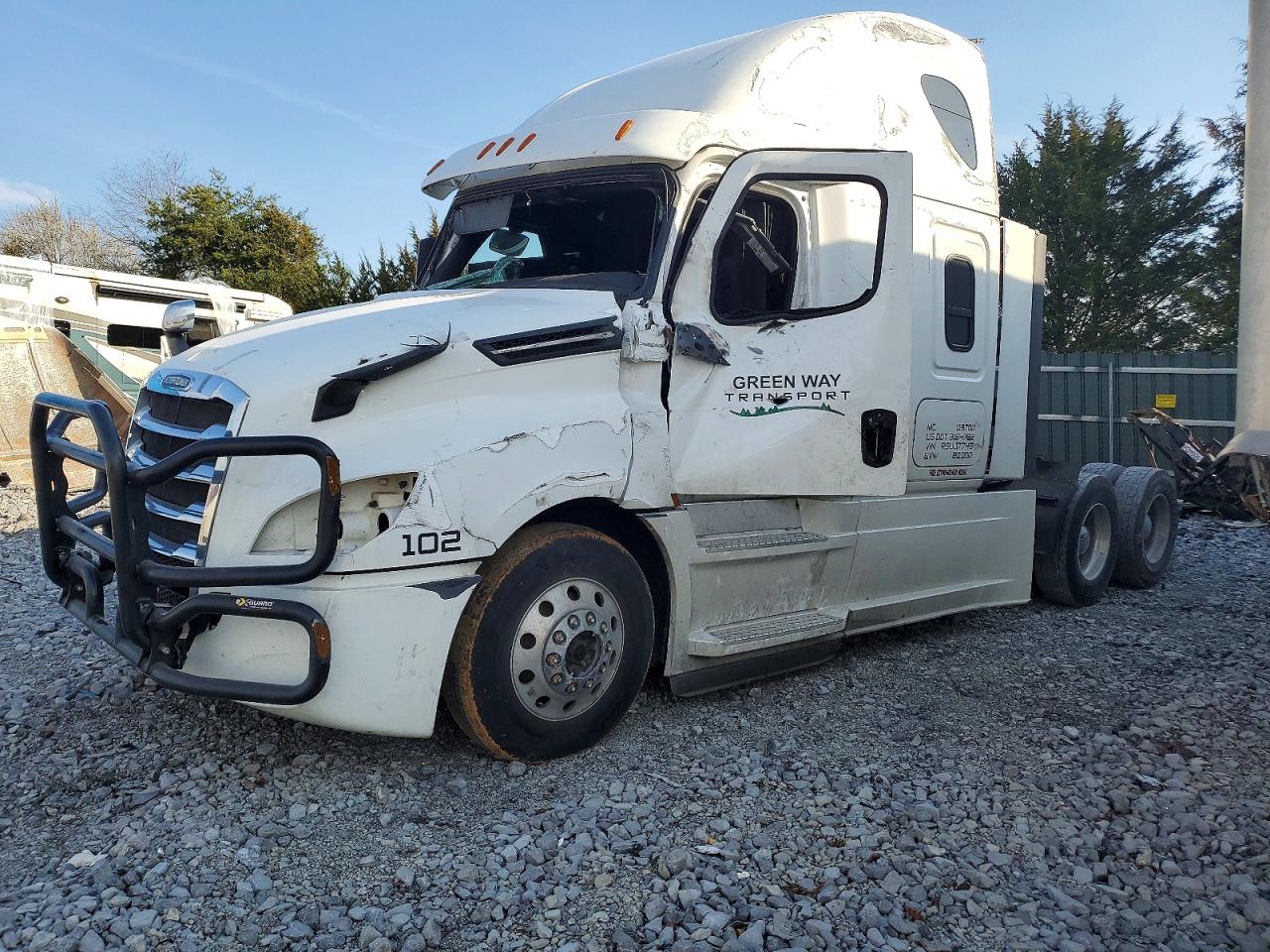 Freightliner Cascadia 126