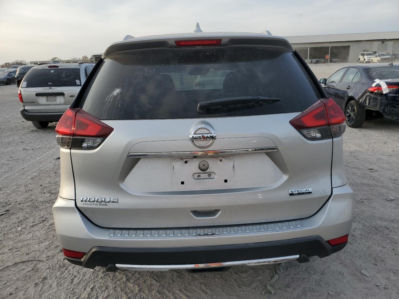 Nissan Rogue S