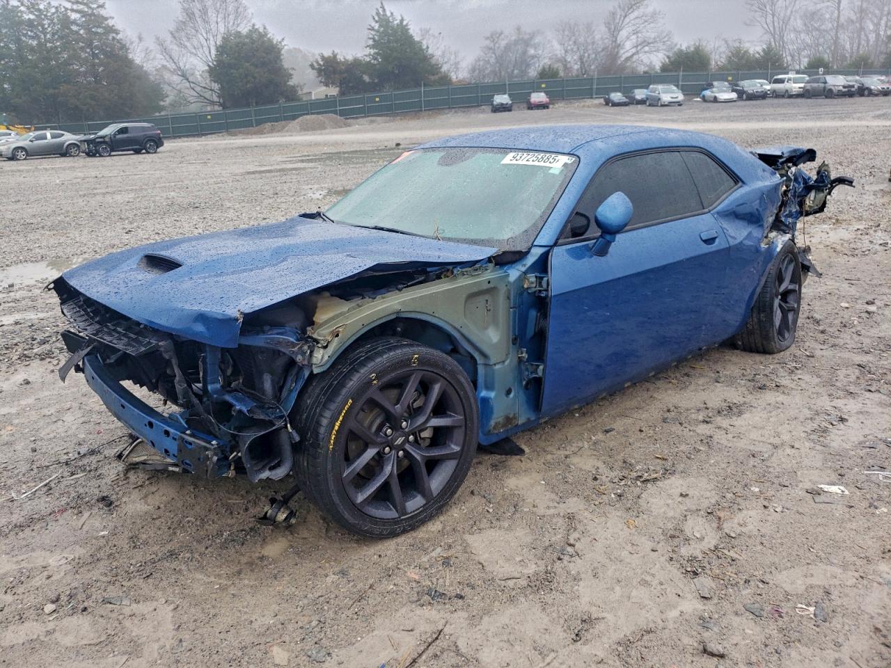 Salvage Dodge Challenger Image