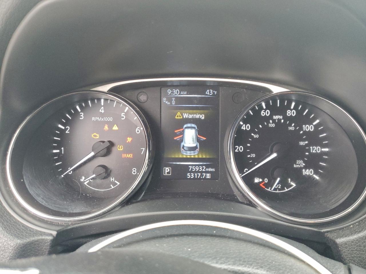 Nissan Rogue S