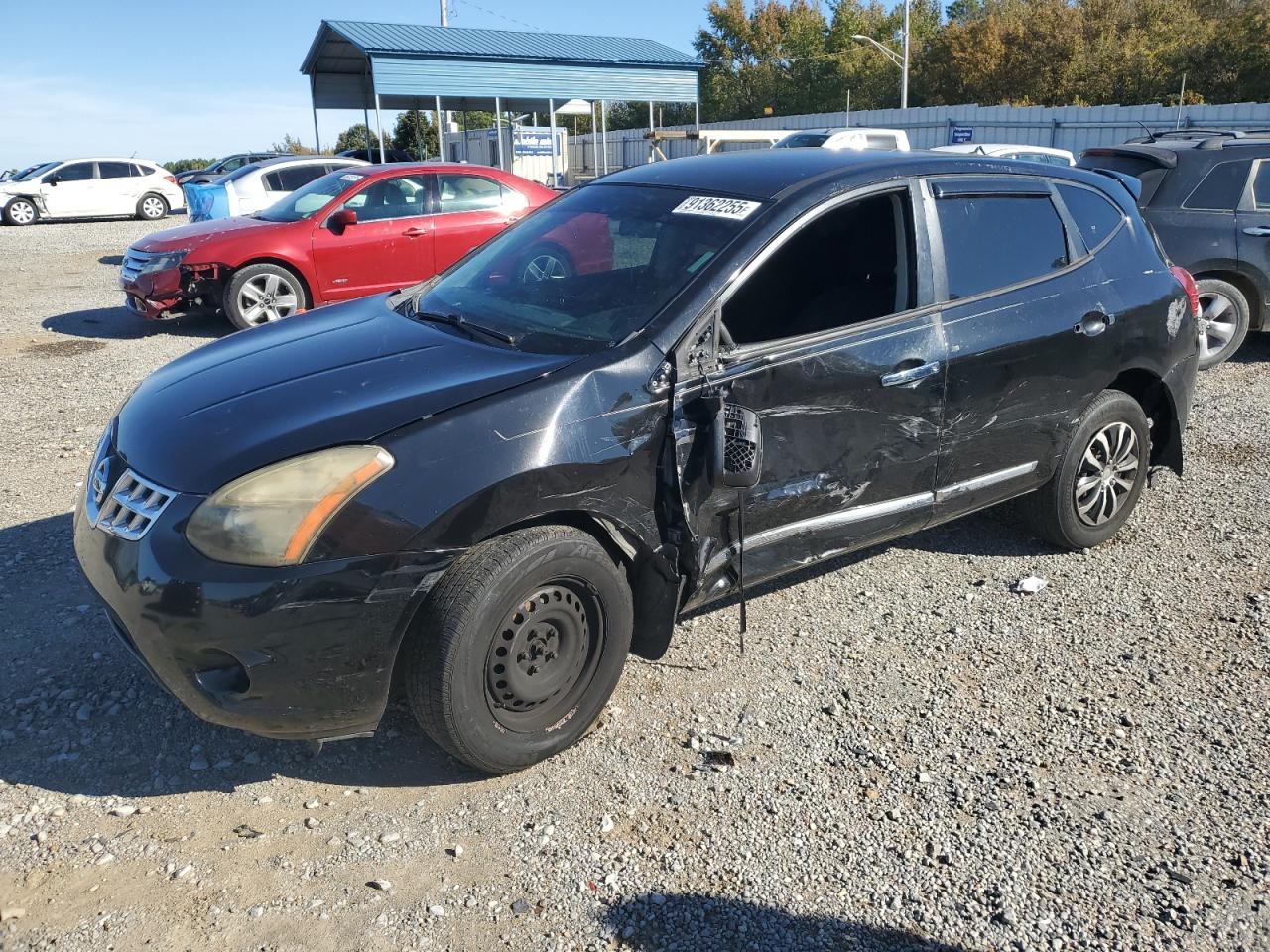 Salvage Nissan Rogue Image