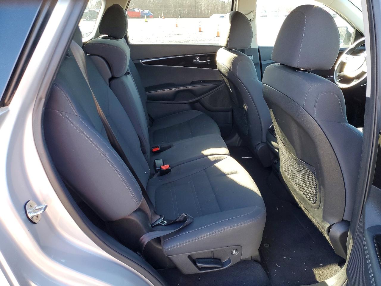 Kia Sorento L