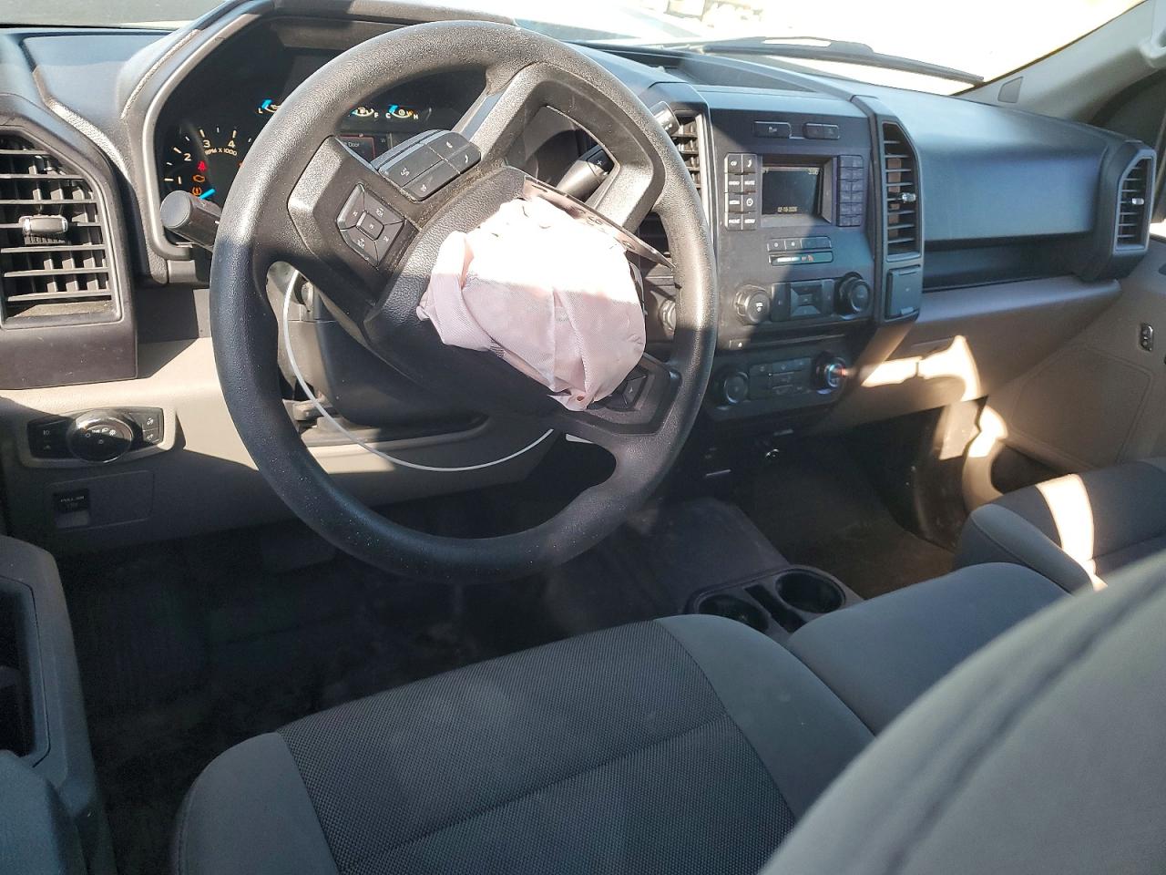 Ford F-150 Super Cab