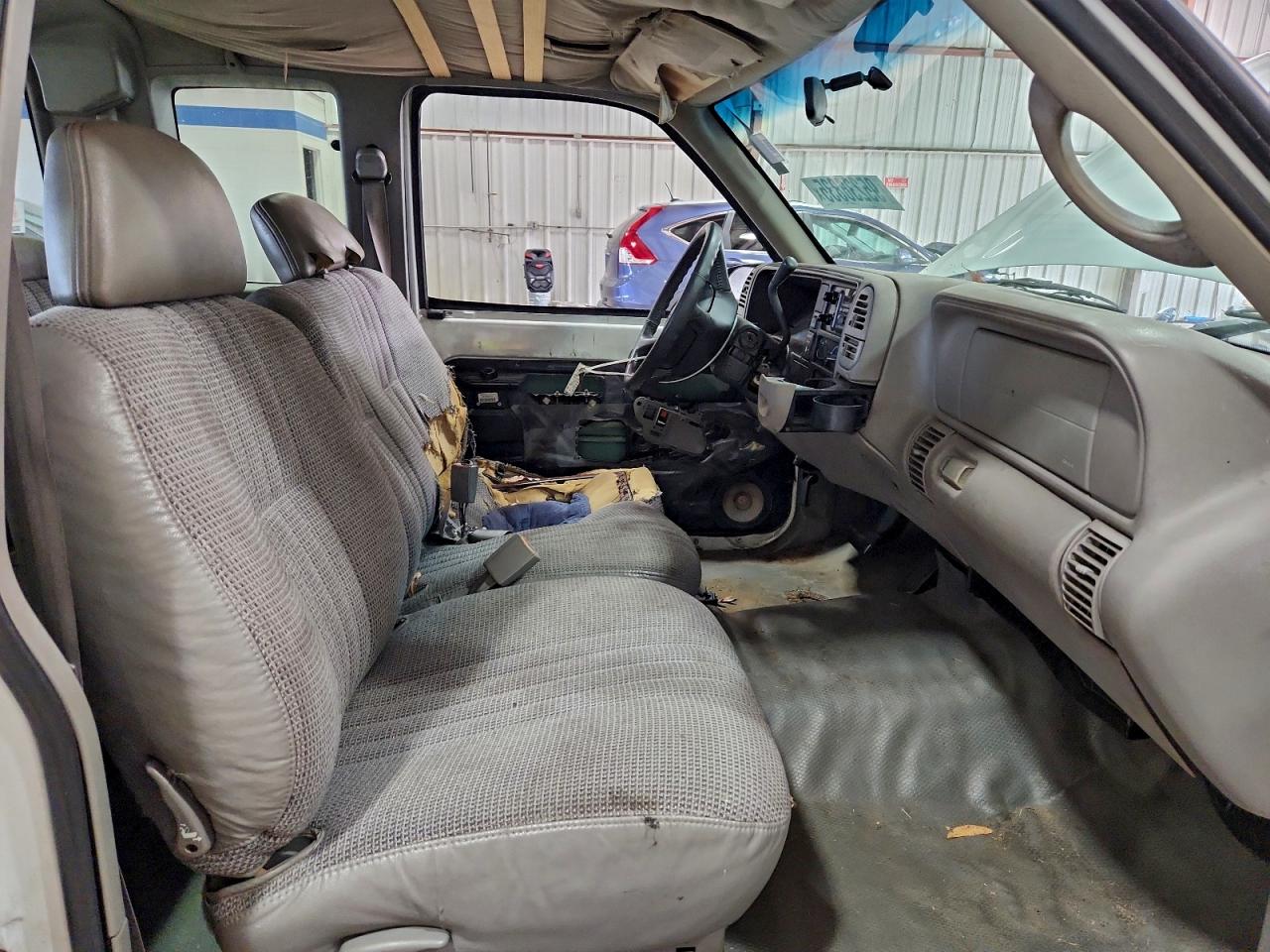GMC Sierra C1500