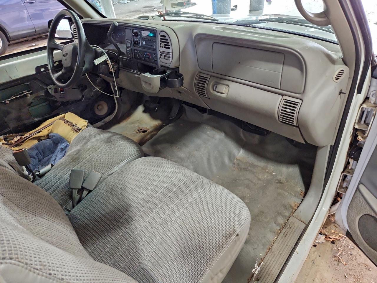 GMC Sierra C1500