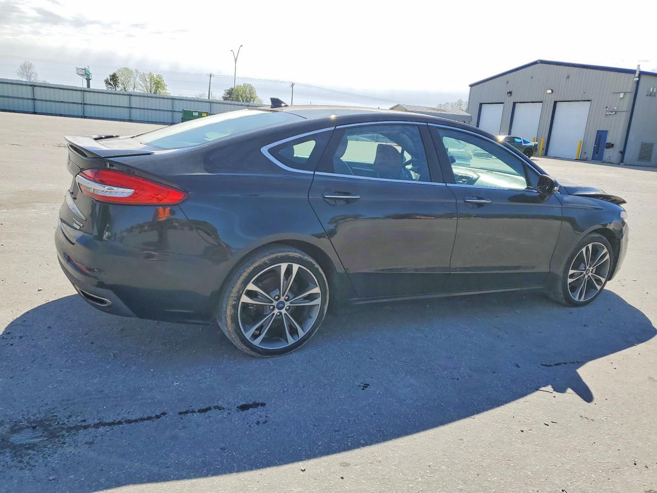 Ford Fusion Titanium