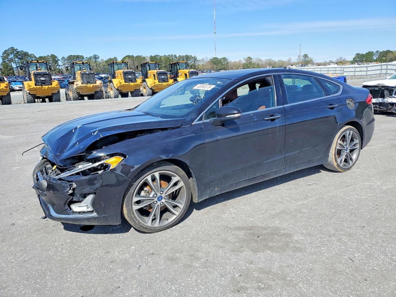 Salvage Ford Fusion Image