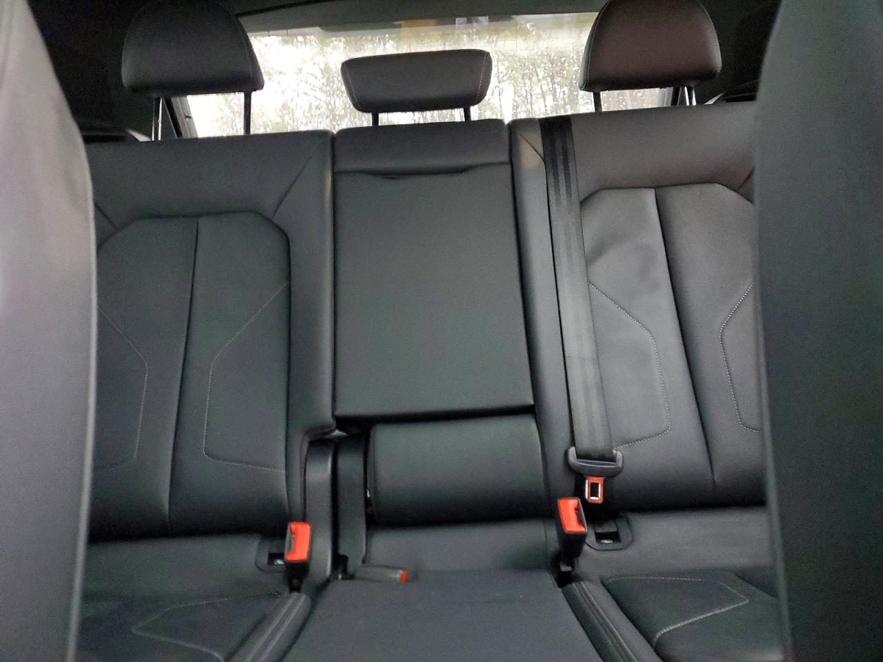 Audi Q3 Premium Plus S Line 45