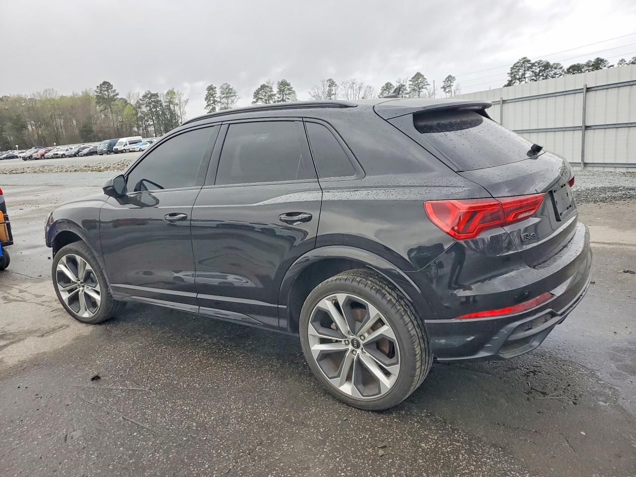 Audi Q3 Premium Plus S Line 45