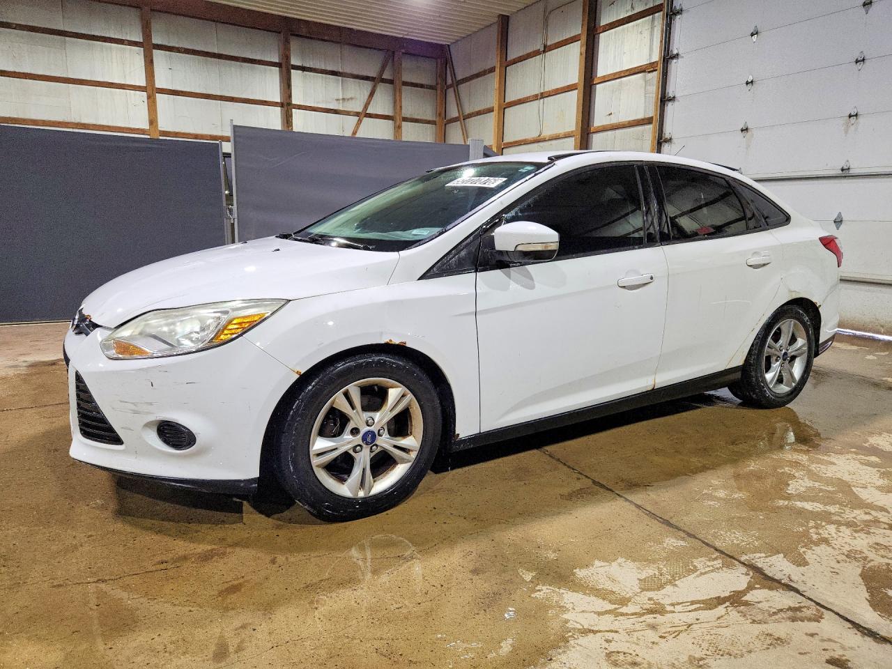 Salvage Ford Focus Image