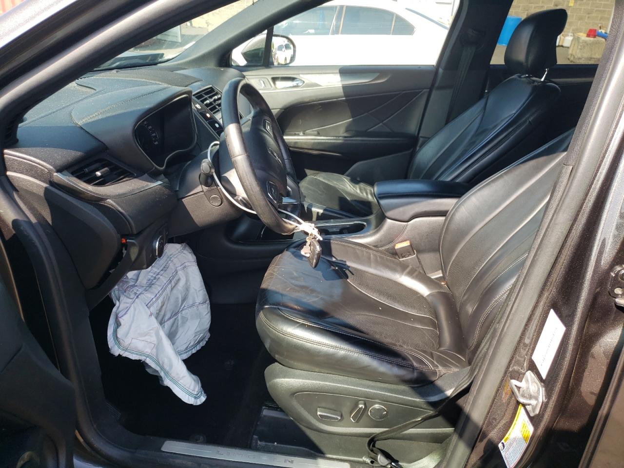 Lincoln MKC Select