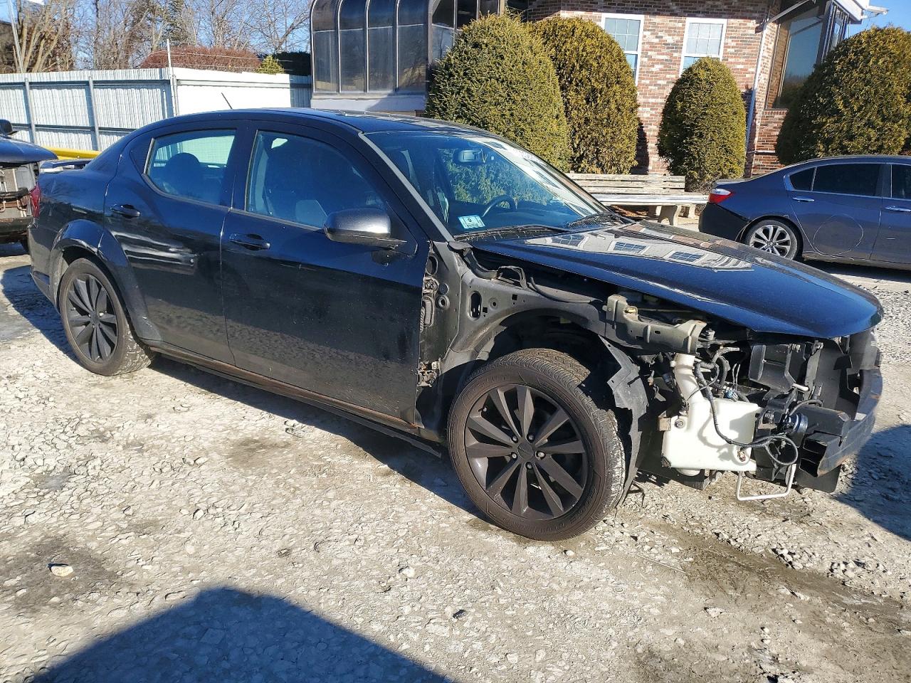 Dodge Avenger Sxt