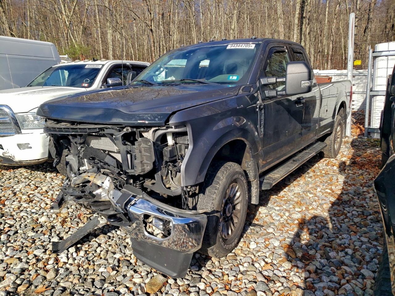 Salvage Ford F-350 Image
