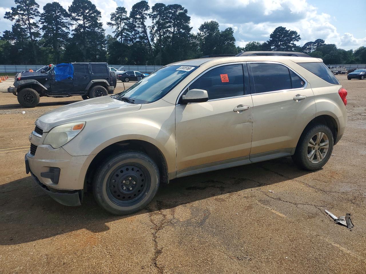 Salvage Chevrolet Equinox Image