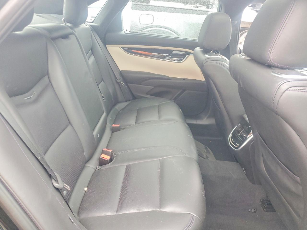 Cadillac XTS Platinum