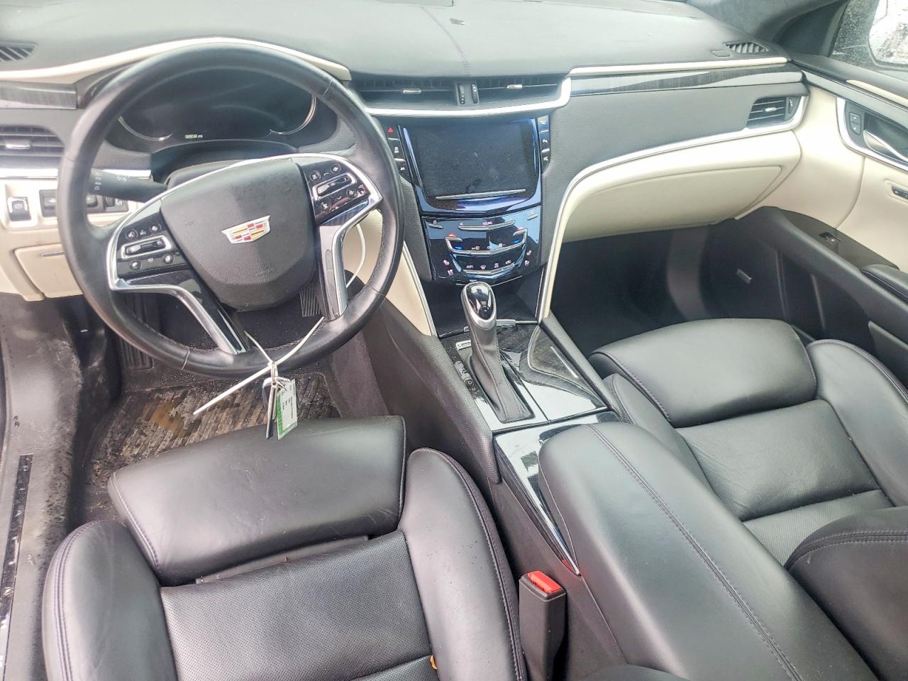 Cadillac XTS Platinum