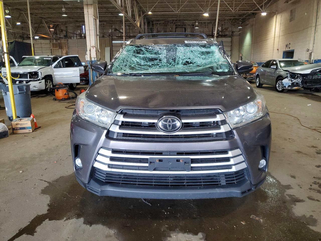 Toyota Highlander Xle