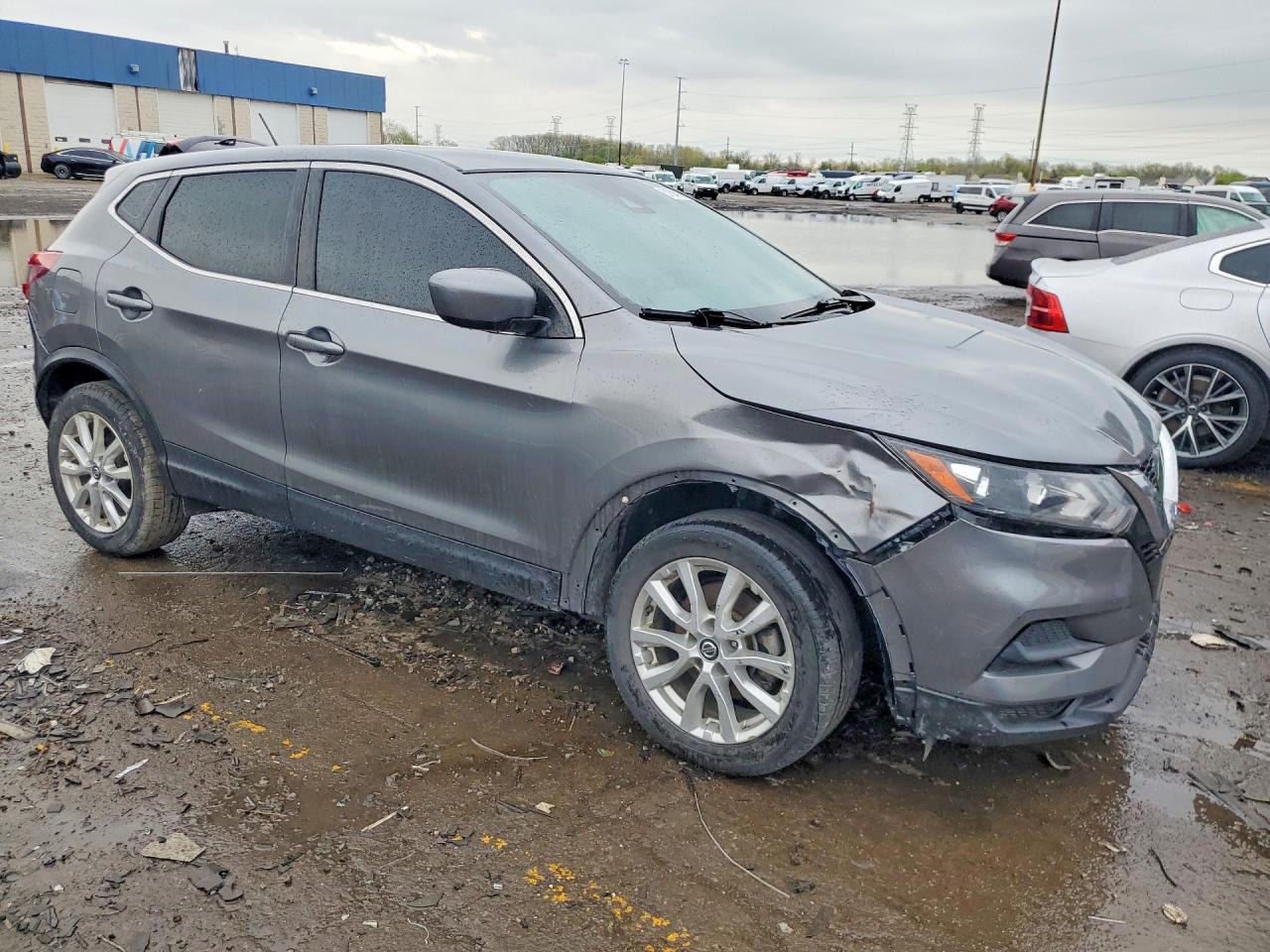 Nissan Rogue S