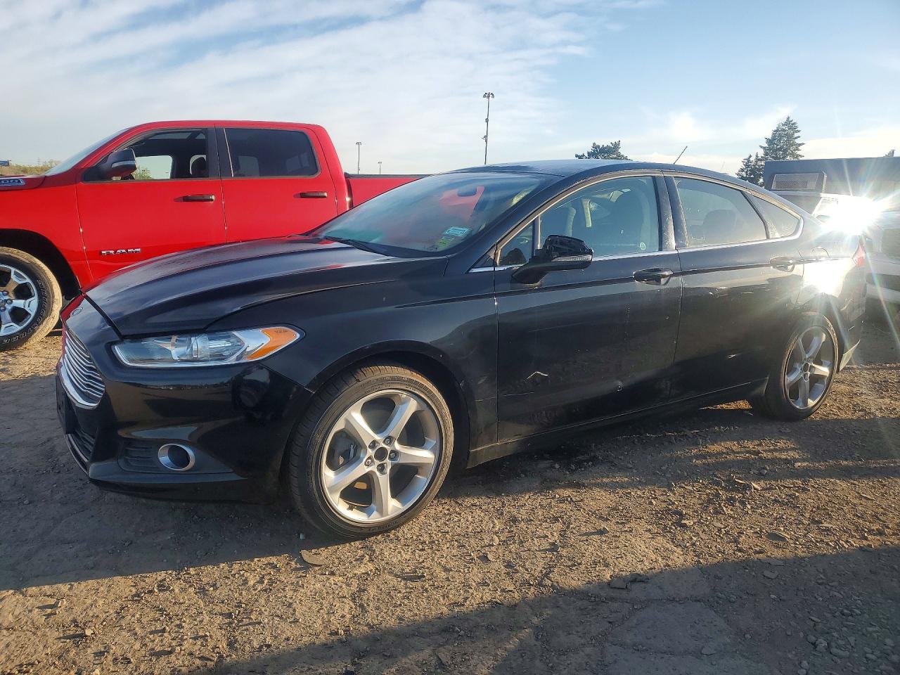 Salvage Ford Fusion Image