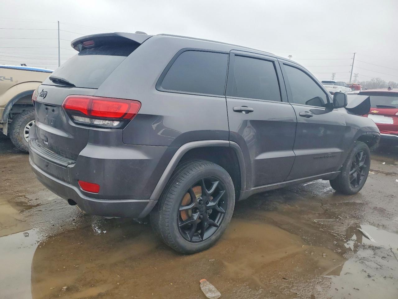 Jeep Grand Cherokee Laredo
